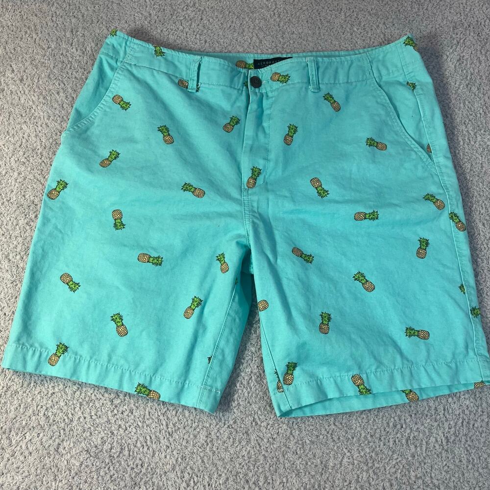 Aeropostale blue men’s shorts with pineapple print size 38 100% cotton